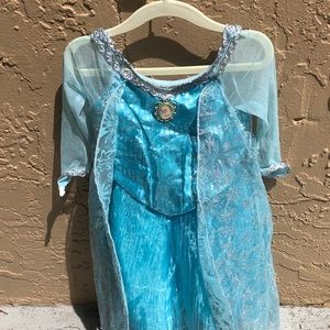 Disney Elsa Dress Elsa costume XXS size 3 girls